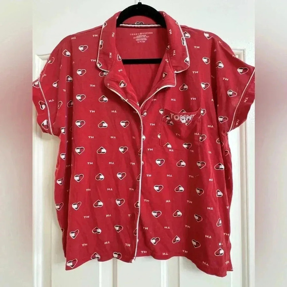 Tommy Hilfiger Tops - Tommy Hilfiger Hearts Valentines Button Down Sleep Shirt Small Preppy Comfy Cute